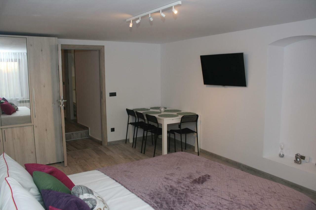 Amedeea'S Apartment Sybin Zewnętrze zdjęcie